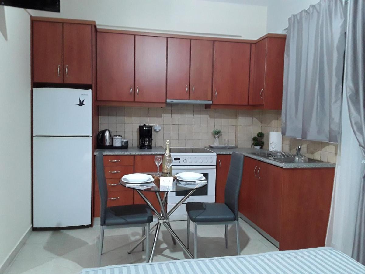 Ierapetra Suites & Studios מראה חיצוני תמונה