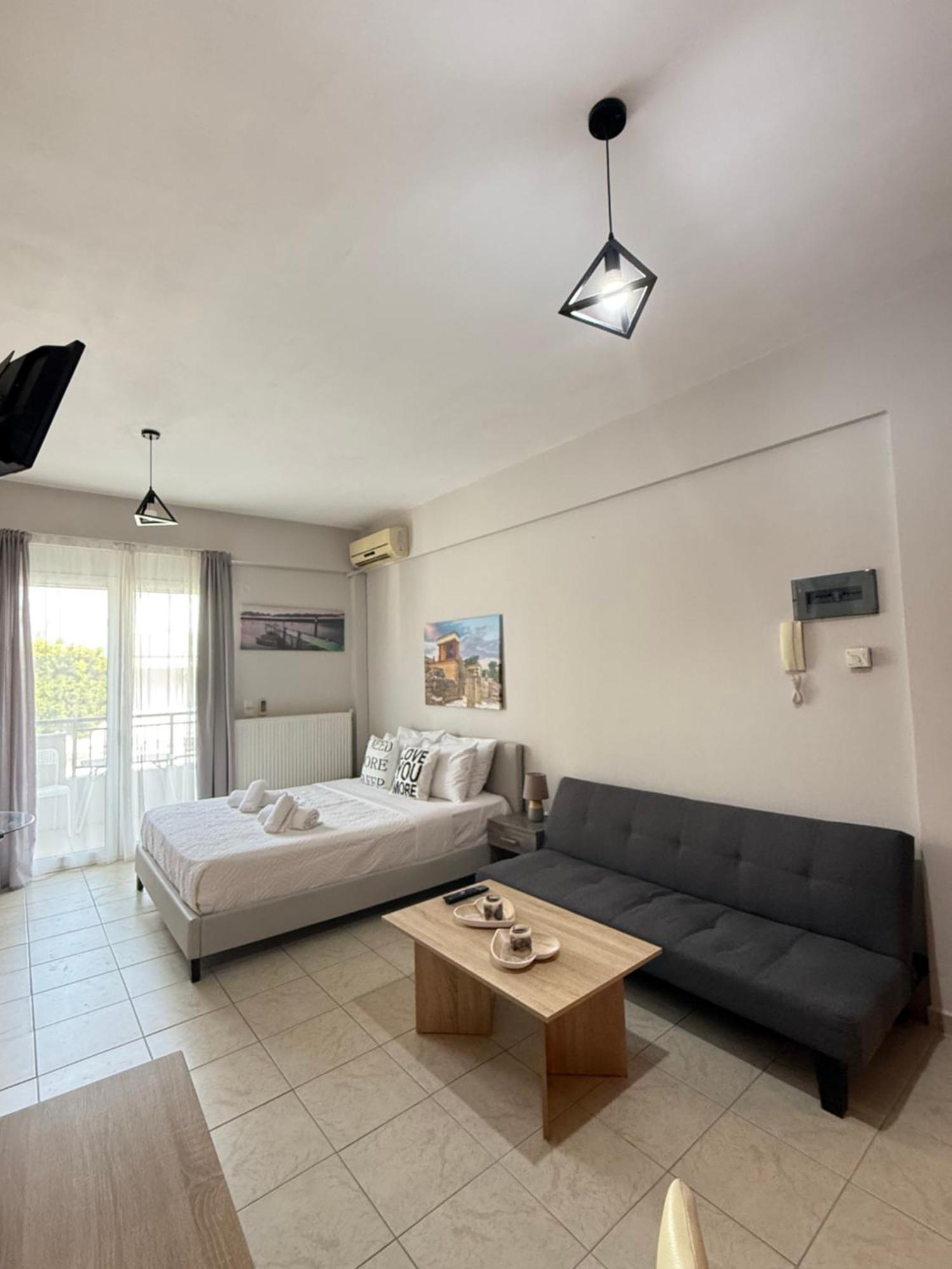Ierapetra Suites & Studios מראה חיצוני תמונה